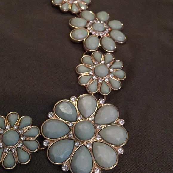 Necklace - Picture 3 of 3